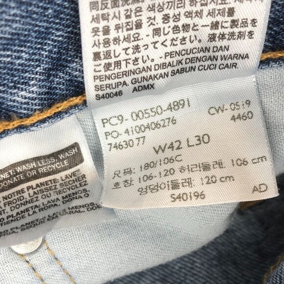 Levis Mens 550 Jeans 42x30 Relaxed Fit Straight Leg Blue Denim Classic Casual - Picture 10 of 14